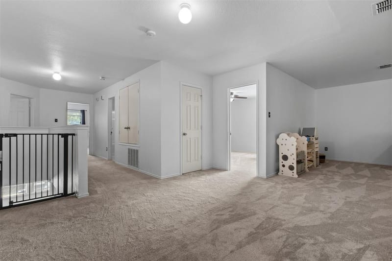 8005 York Beach Place, Arlington TX 76002 - Photo 15