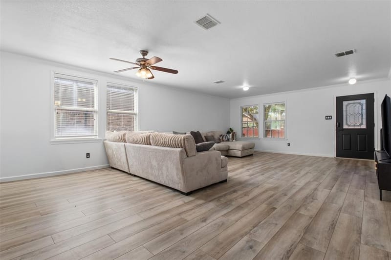 8005 York Beach Place, Arlington TX 76002 - Photo 4