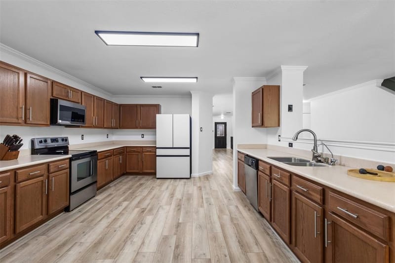 8005 York Beach Place, Arlington TX 76002 - Photo 8