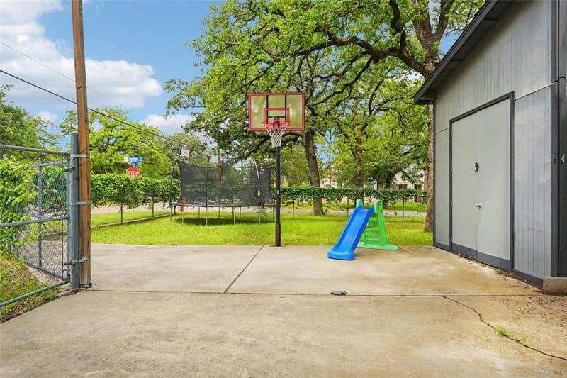 7616 Osage Trail, Lake Worth TX 76135 - Photo 36