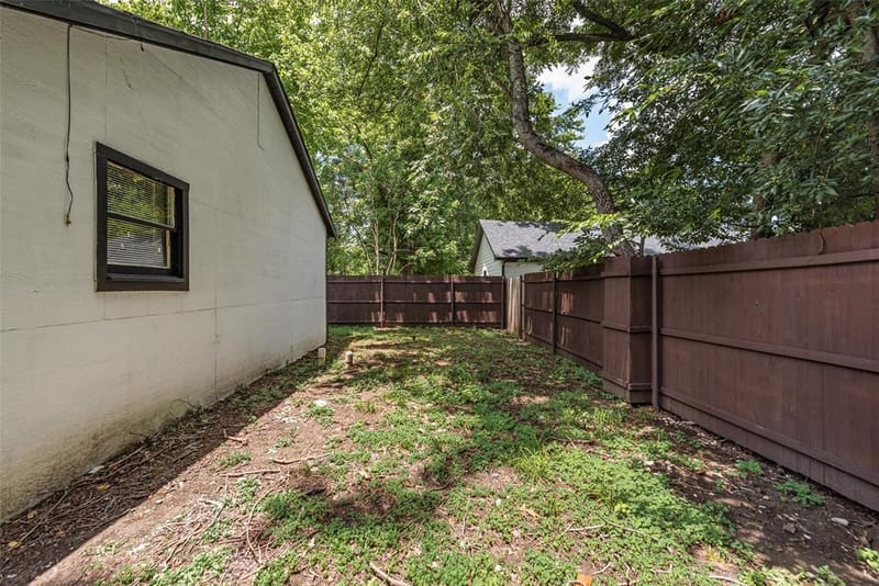 2706 Hector Street, Dallas TX 75210 - Photo 16
