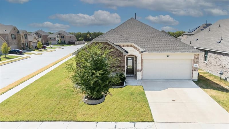 528 Sycamore Drive, Princeton TX 75407 - Photo 2