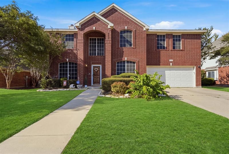 4532 Pebble Stone Drive, Fort Worth TX 76123 - Photo 2