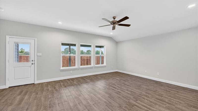 4225 CORNERSTONE Circle, Granbury TX 76048 - Photo 9