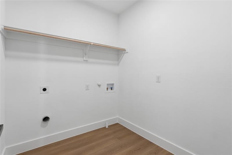 5806 Carlton Garrett Street, Dallas TX 75215 - Photo 25