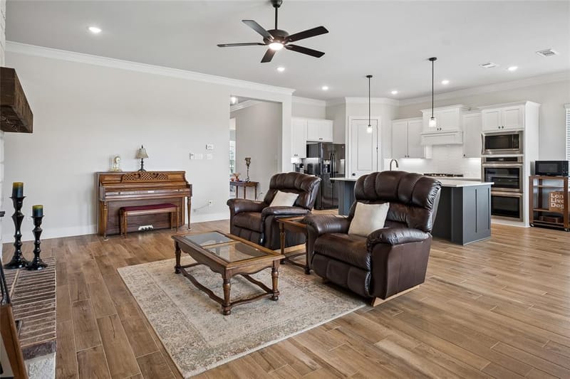 401 Indian Creek Road, Van Alstyne TX 75495 - Photo 7