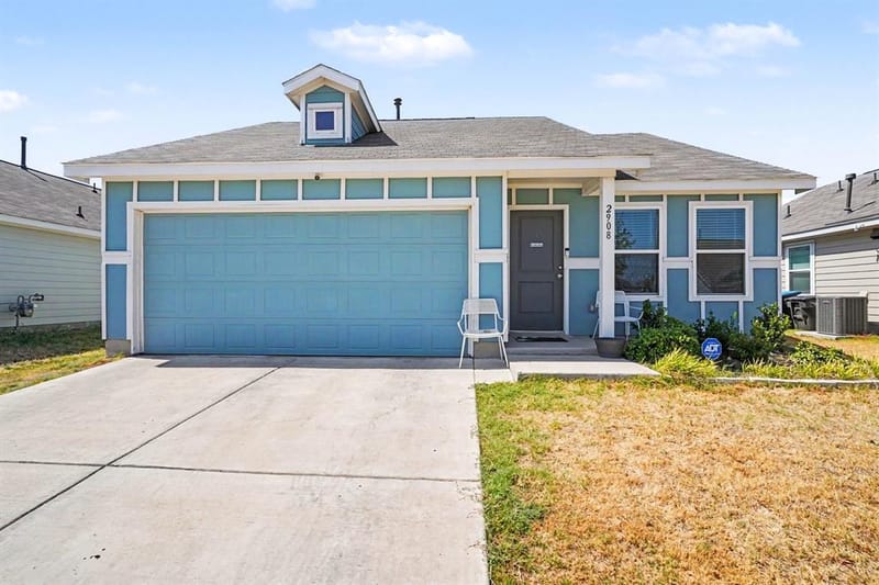 2908 Roy Road, Fort Worth TX 76119