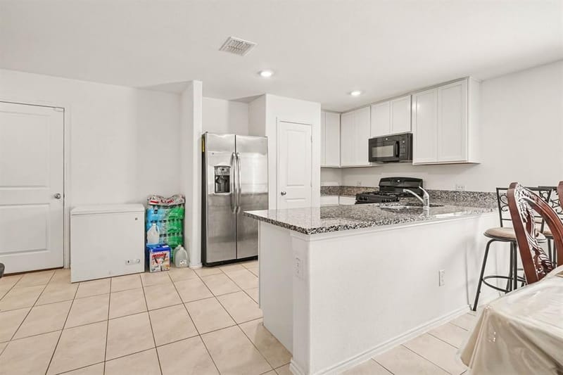 2908 Roy Road, Fort Worth TX 76119 - Photo 10
