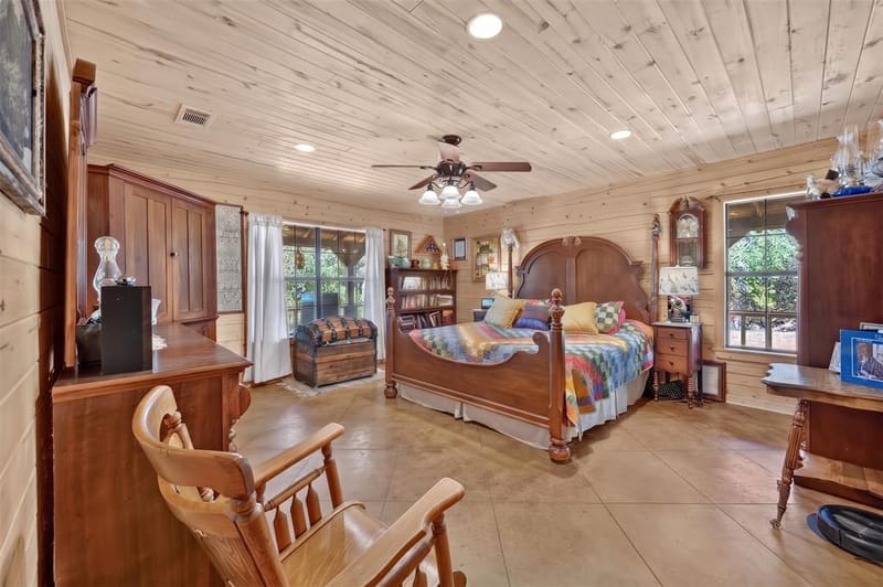1623 Three Skillet Road, Springtown TX 76082 - Photo 9