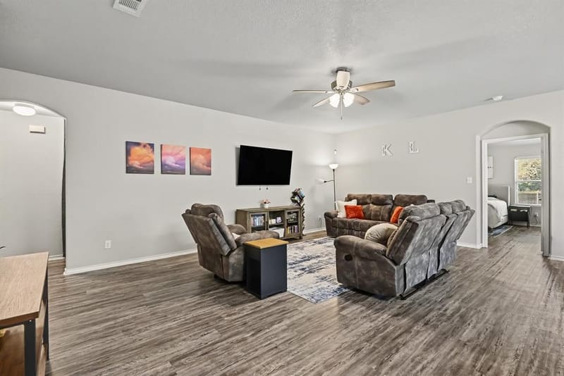 249 Walnut Bend Road, Springtown TX 76082 - Photo 5