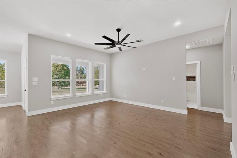203 W Mansfield Avenue, Kennedale TX 76060 - Photo 7