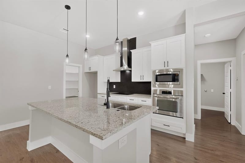 203 W Mansfield Avenue, Kennedale TX 76060 - Photo 9
