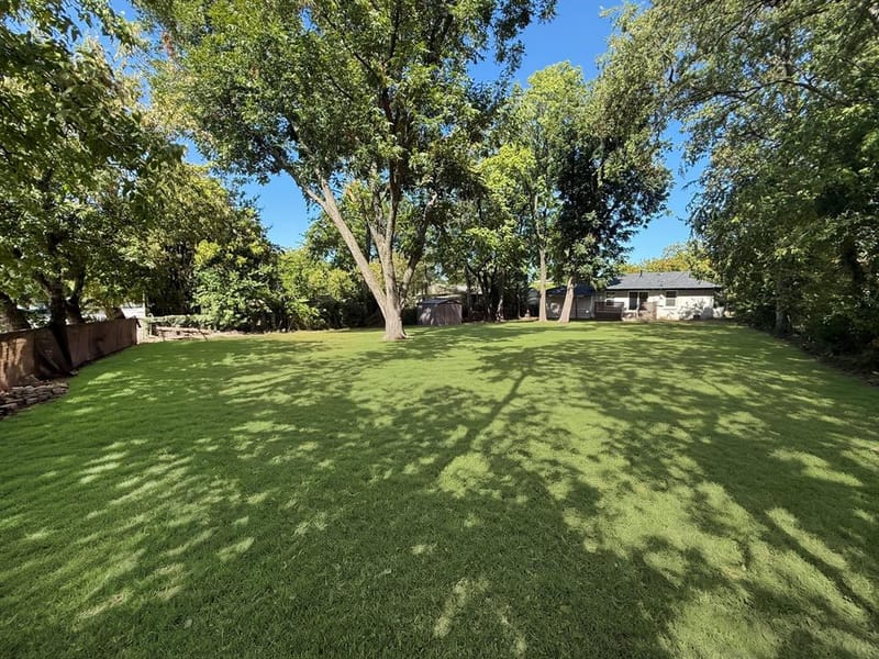 9324 Lenel Place, Dallas TX 75220 - Photo 17