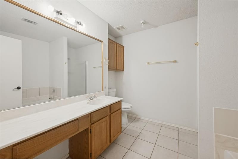 7728 Liz Lane, Watauga TX 76148 - Photo 13