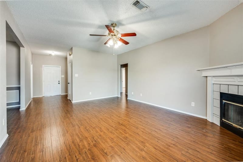 7728 Liz Lane, Watauga TX 76148 - Photo 3
