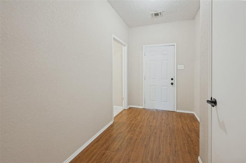 7728 Liz Lane, Watauga TX 76148 - Photo 10