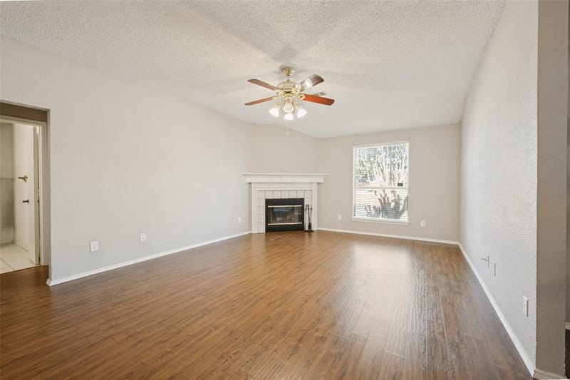7728 Liz Lane, Watauga TX 76148 - Photo 4