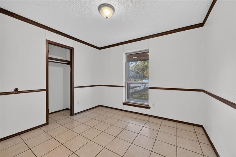 5867 Beau Purple Drive, Dallas TX 75211 - Photo 22