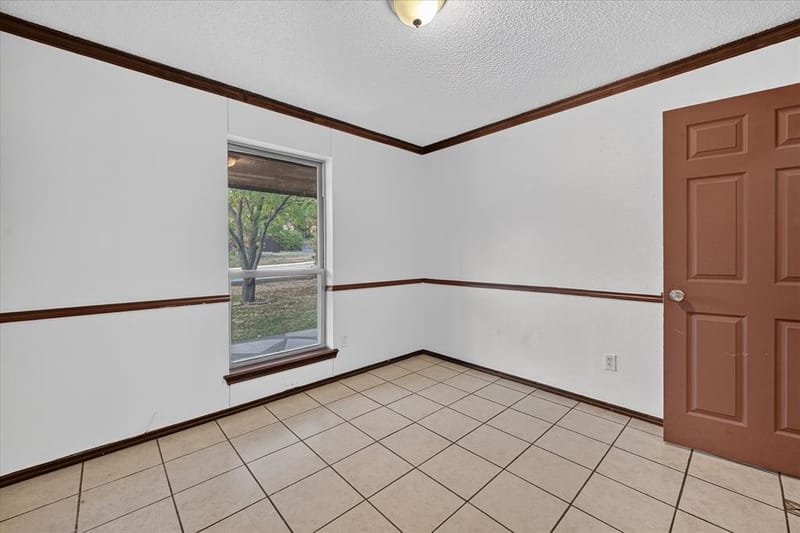 5867 Beau Purple Drive, Dallas TX 75211 - Photo 24
