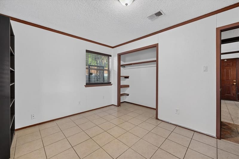 5867 Beau Purple Drive, Dallas TX 75211 - Photo 29