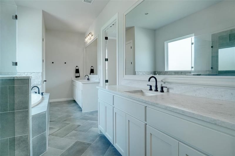 9101 Zion Hill Road, Poolville TX 76487 - Photo 20