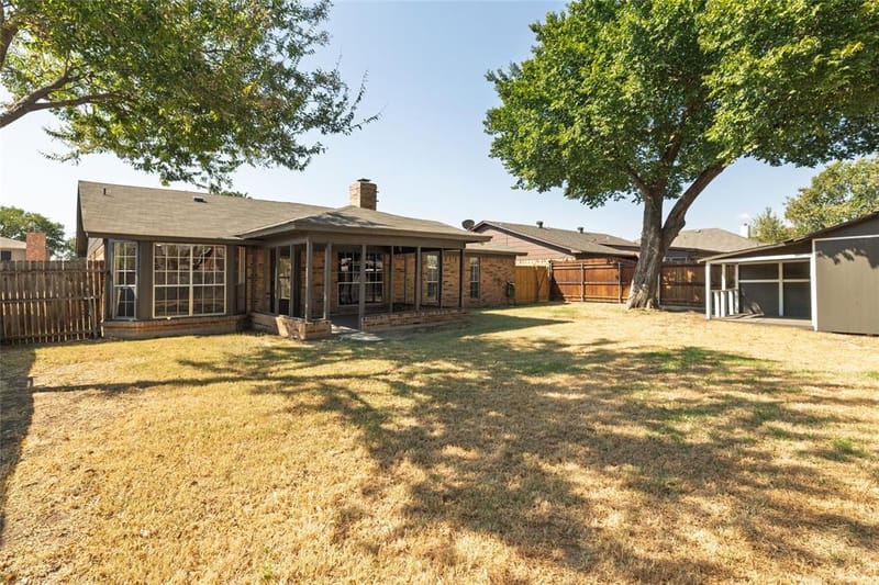 304 Cambridge Drive, Saginaw TX 76179 - Photo 33