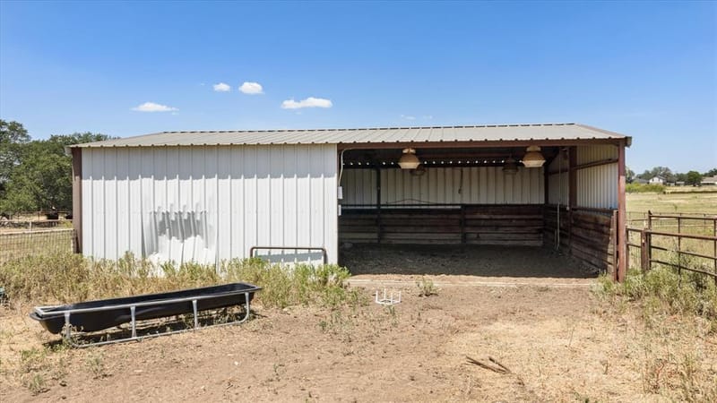 330 Reed Road, Granbury TX 76049 - Photo 10