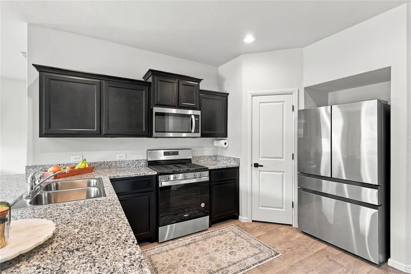 9733 New Bern Drive, Fort Worth TX 76108 - Photo 20