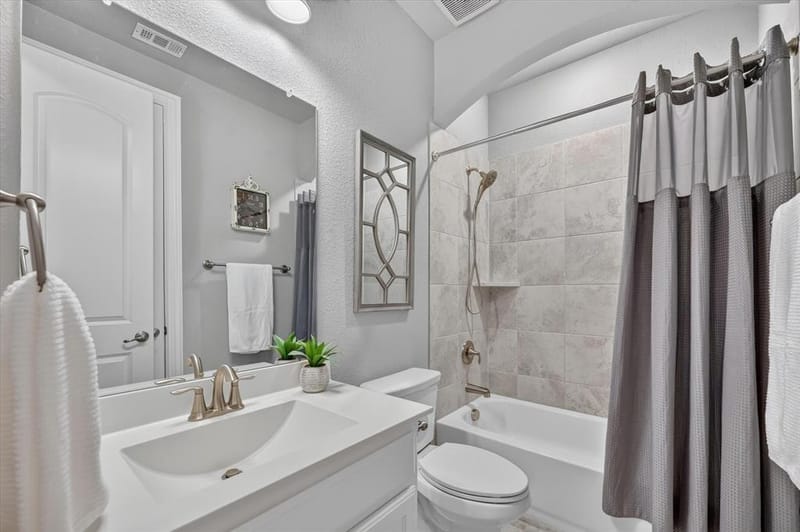 1812 Briscoe Drive, Lantana TX 76226 - Photo 25