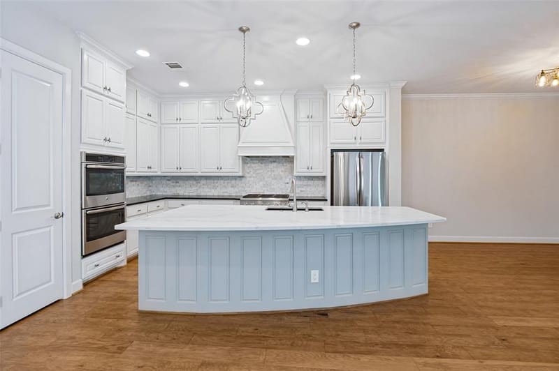 7304 San Saba Drive, McKinney TX 75070 - Photo 9