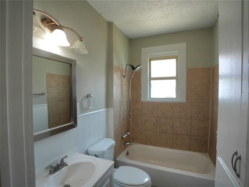 3012 Ryan Avenue, Fort Worth TX 76110 - Photo 22