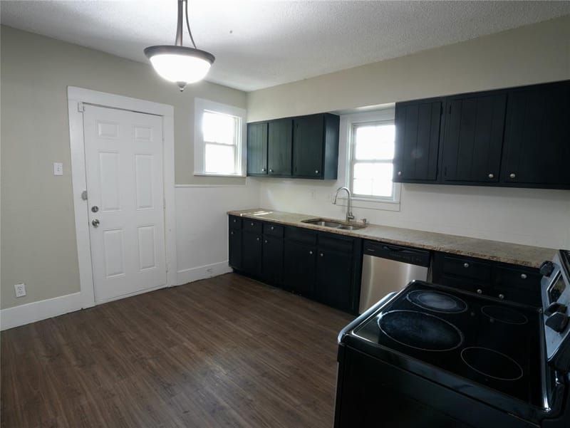 3012 Ryan Avenue, Fort Worth TX 76110 - Photo 30
