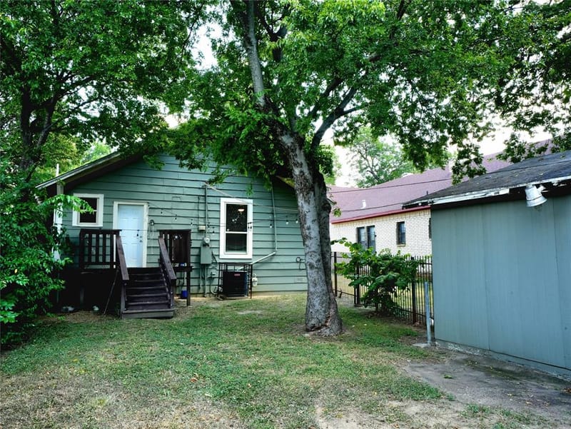 3012 Ryan Avenue, Fort Worth TX 76110 - Photo 11