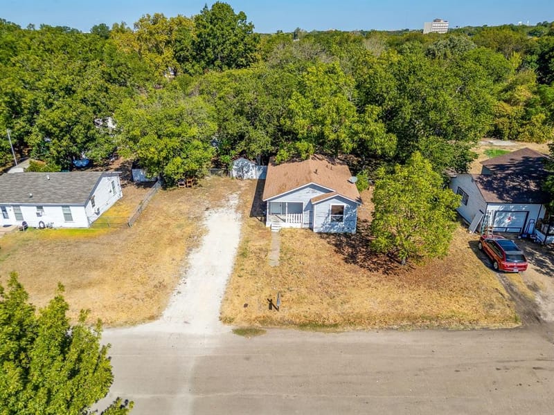 106 Bales Street # 108, Cleburne TX 76033 - Photo 6
