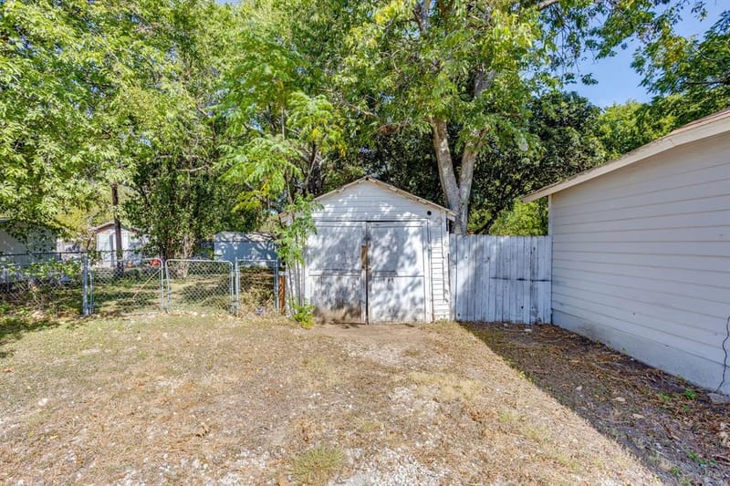 106 Bales Street # 108, Cleburne TX 76033 - Photo 34