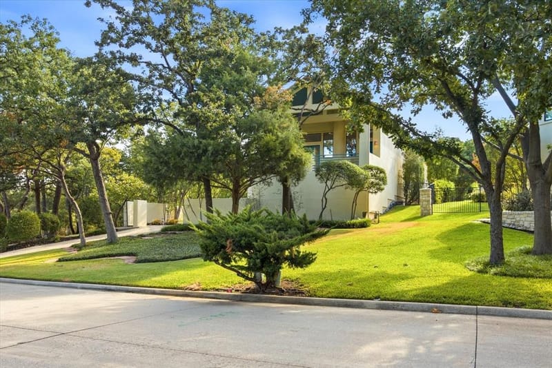 3606 Labrador, Grapevine TX 76051