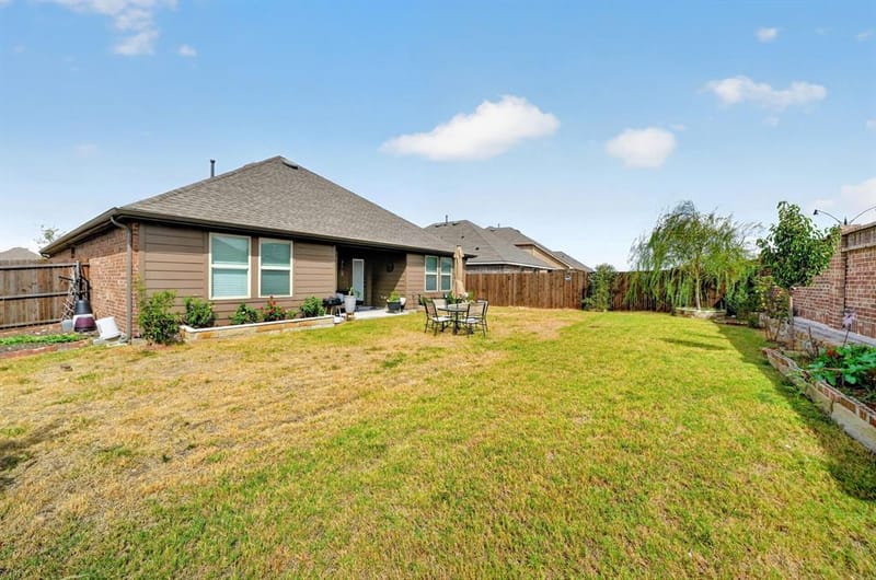 1415 Blossom Court Drive, Princeton TX 75407 - Photo 32