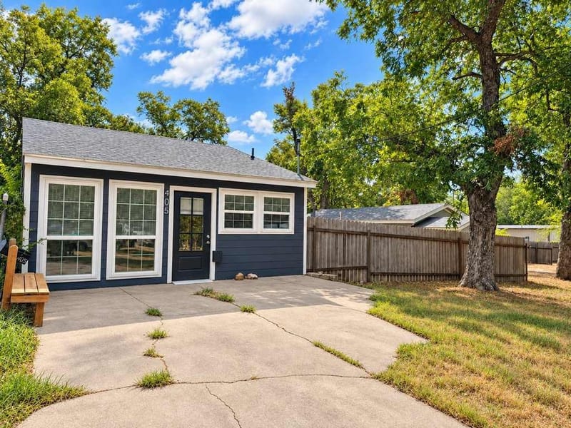 405 S 6th Street, Gatesville TX 76528