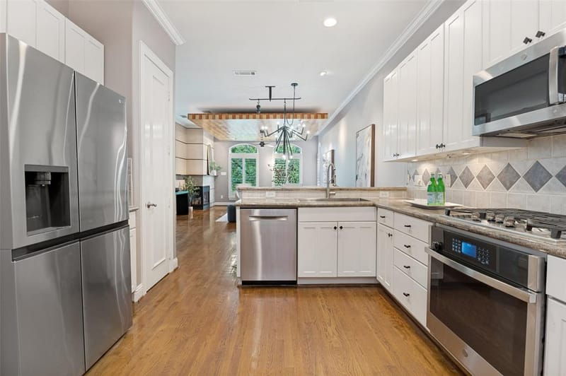 3513 Bryan Street, Dallas TX 75204 - Photo 11