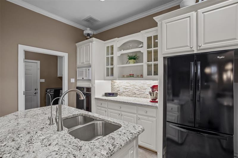 8606 Leisure Lane, Granbury TX 76049 - Photo 17