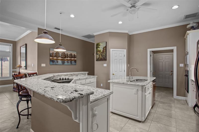 8606 Leisure Lane, Granbury TX 76049 - Photo 16