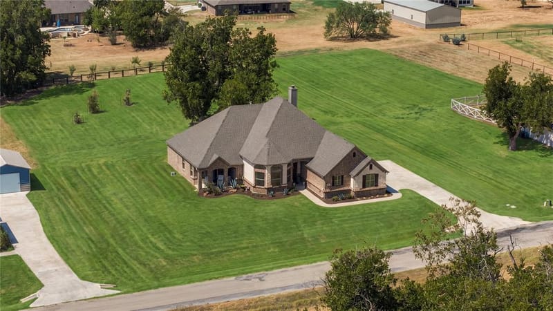 111 Eagle Point N, Azle TX 76020 - Photo 38