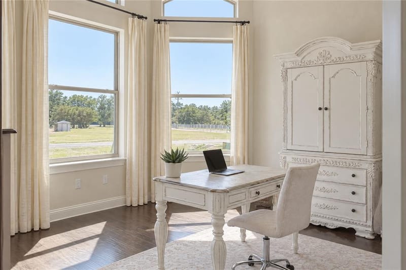 111 Eagle Point N, Azle TX 76020 - Photo 11