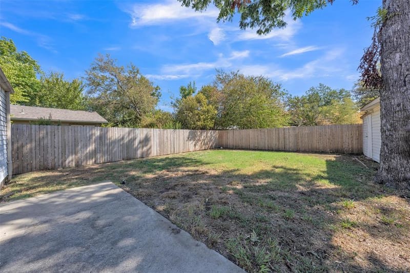 2309 Maryel Drive, Fort Worth TX 76112 - Photo 26