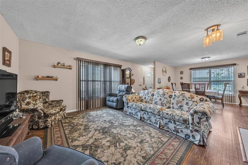 2309 Maryel Drive, Fort Worth TX 76112 - Photo 7