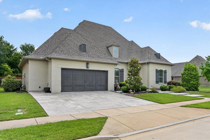2204 Grafton Lane, McKinney TX 75071 - Photo 2