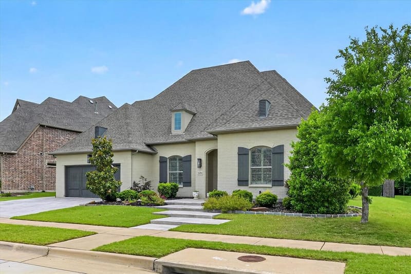 2204 Grafton Lane, McKinney TX 75071 - Photo 3