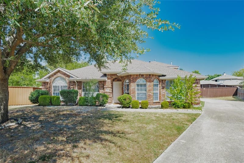 1606 Autumn Glen Court, Wylie TX 75098 - Photo 2