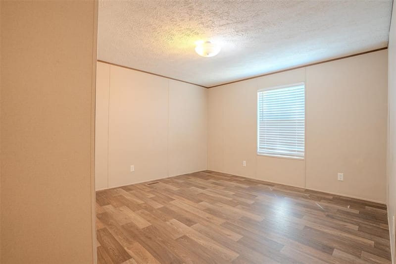 5913 N Oklahoma Trail, Granbury TX 76048 - Photo 16