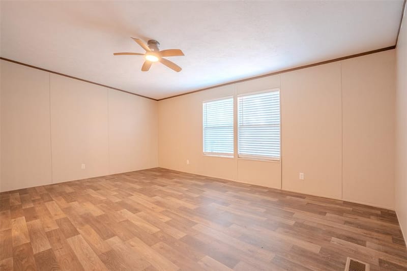 5913 N Oklahoma Trail, Granbury TX 76048 - Photo 12